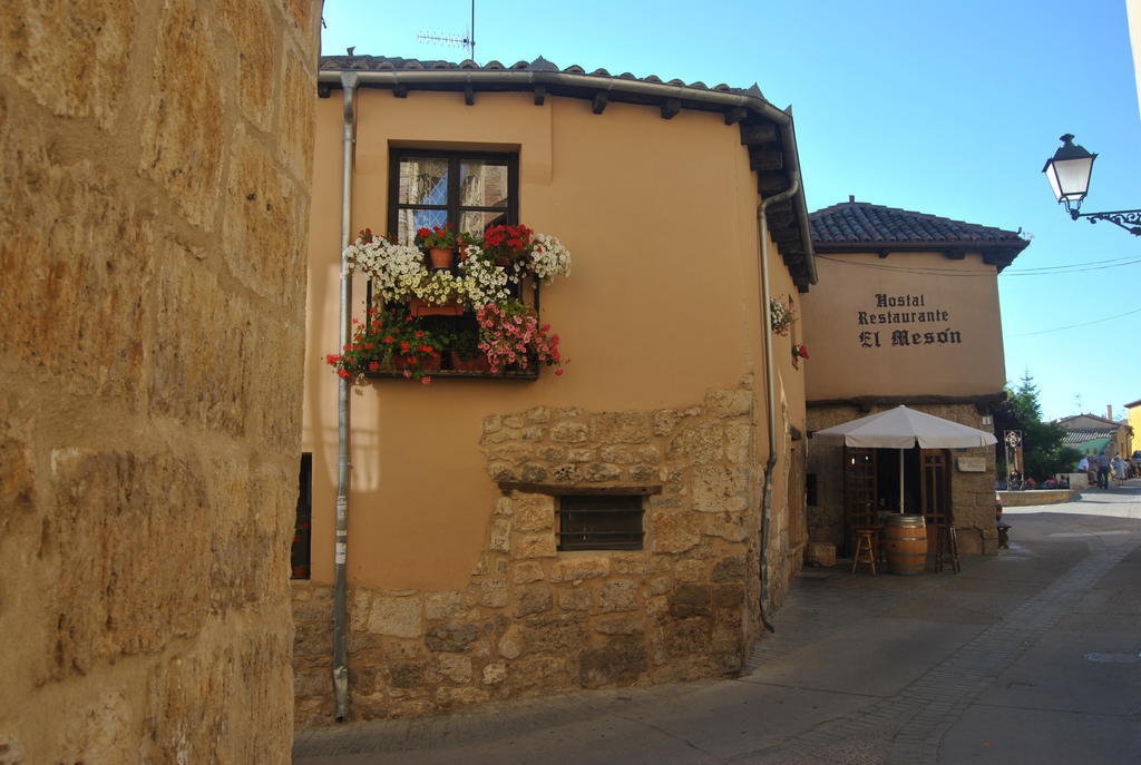 El Meson De Castrojeriz Hotel Buitenkant foto